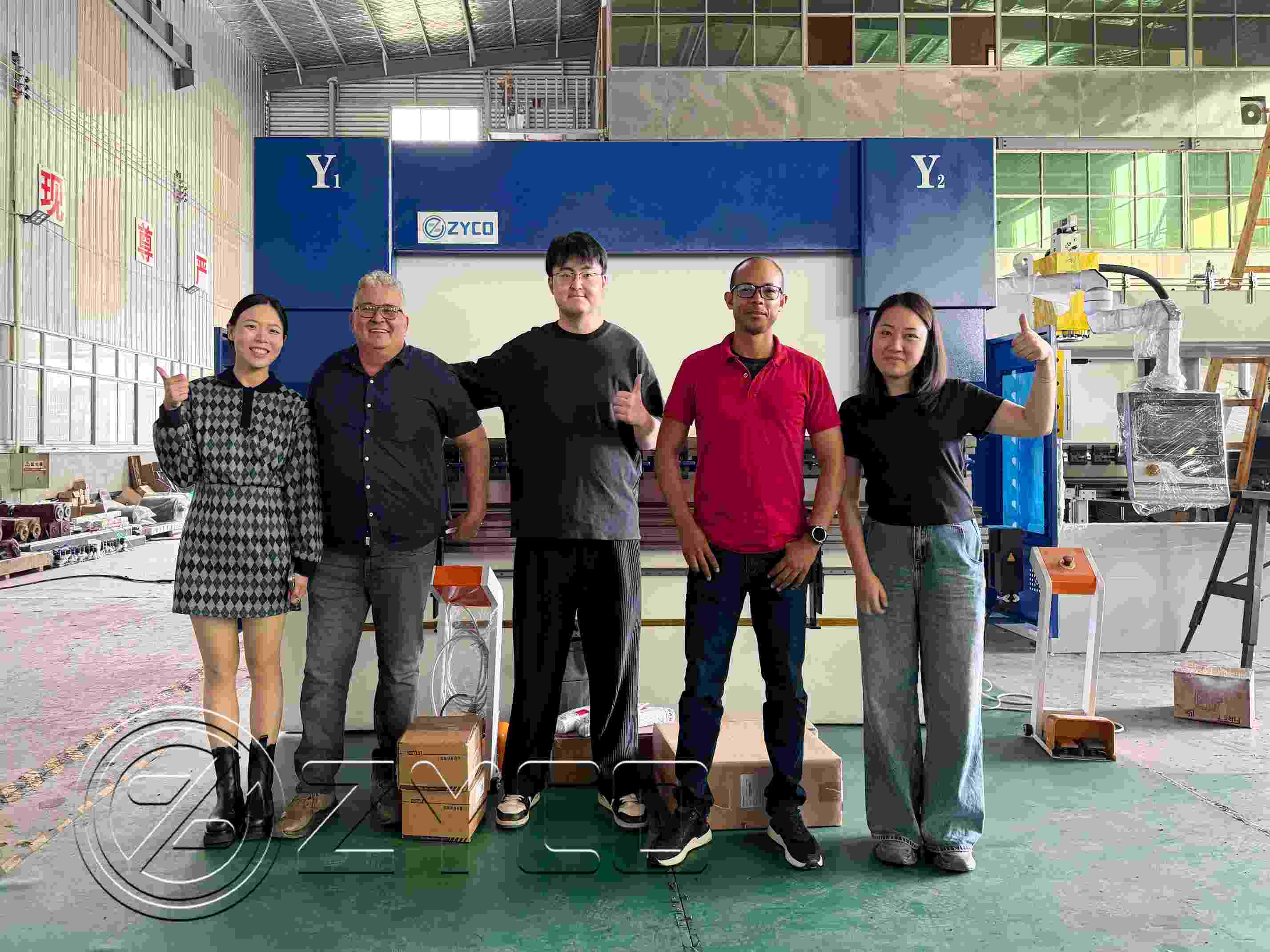 Bienvenue aux clients brésiliens pour visiter notre usine