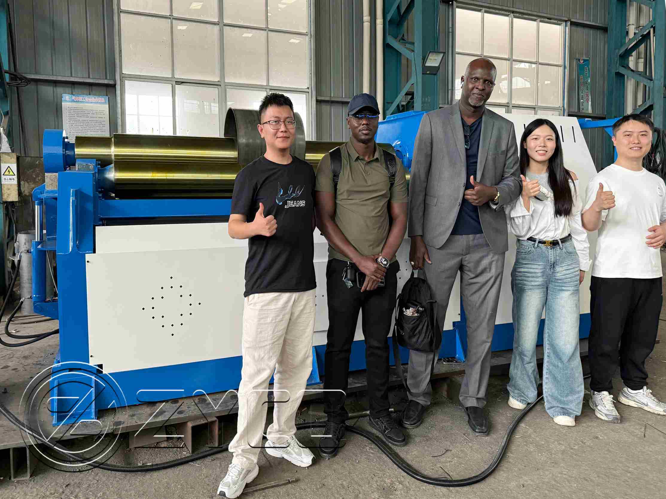 Des clients libyens ont visité l'usine ZYCO pour inspection